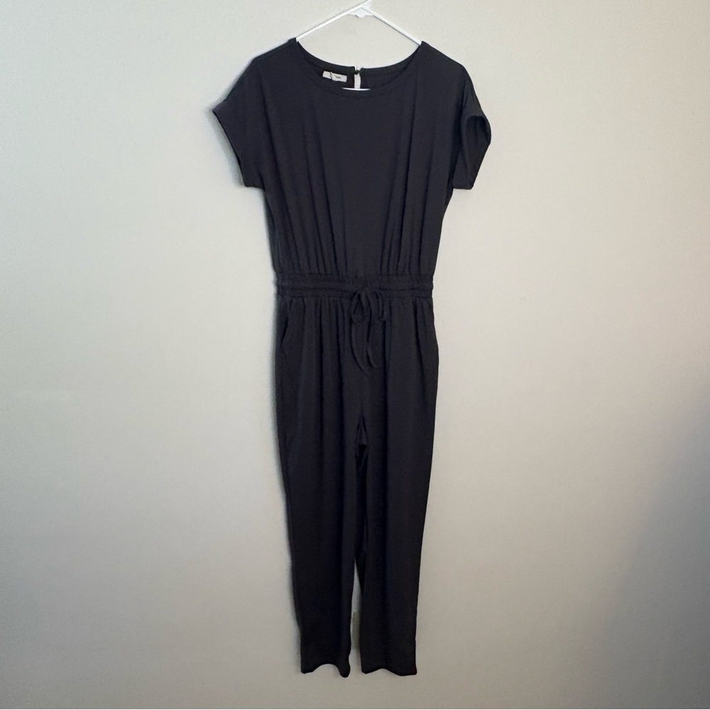 Women's Black Short-Sleeve Drawstring Jumpsuit